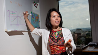 Marjorie Santos Beslmeisl