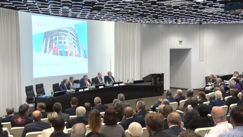 agm18_panel_new.jpg