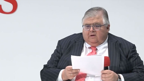 carstens_200527_250.jpg