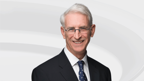 Portrait photo of Greg Sutton