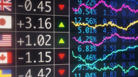 Bank positions in FX swaps: insights from CLS