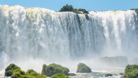 Liquid assets at CCPs and systemic liquidity risks