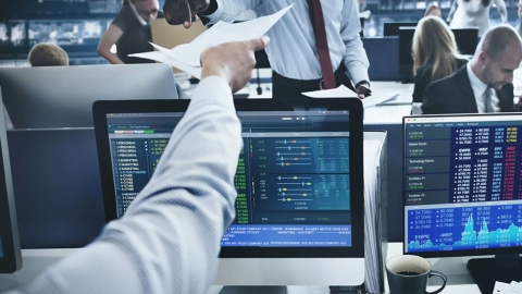 Traders and computers